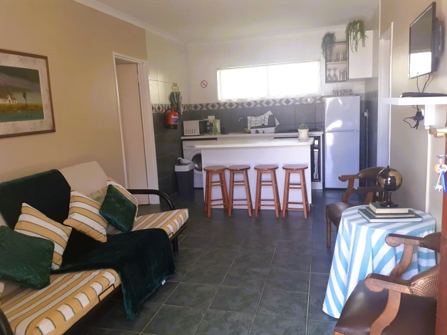 To Let 2 Bedroom Property for Rent in Country Club Western Cape